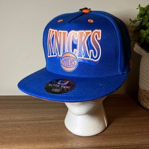 NBA New York KNICKS Men’s Snapback Cap, new